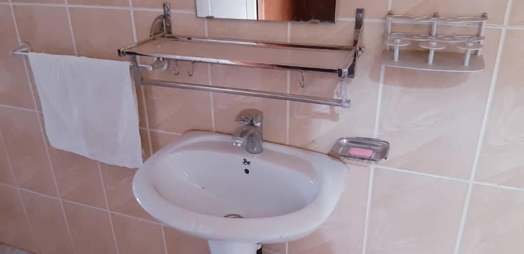Centre D'Accueil Casa Dell'Annunciazione Rusizi- Kamembe- Cyangugu -Rwanda Panzió Kültér fotó